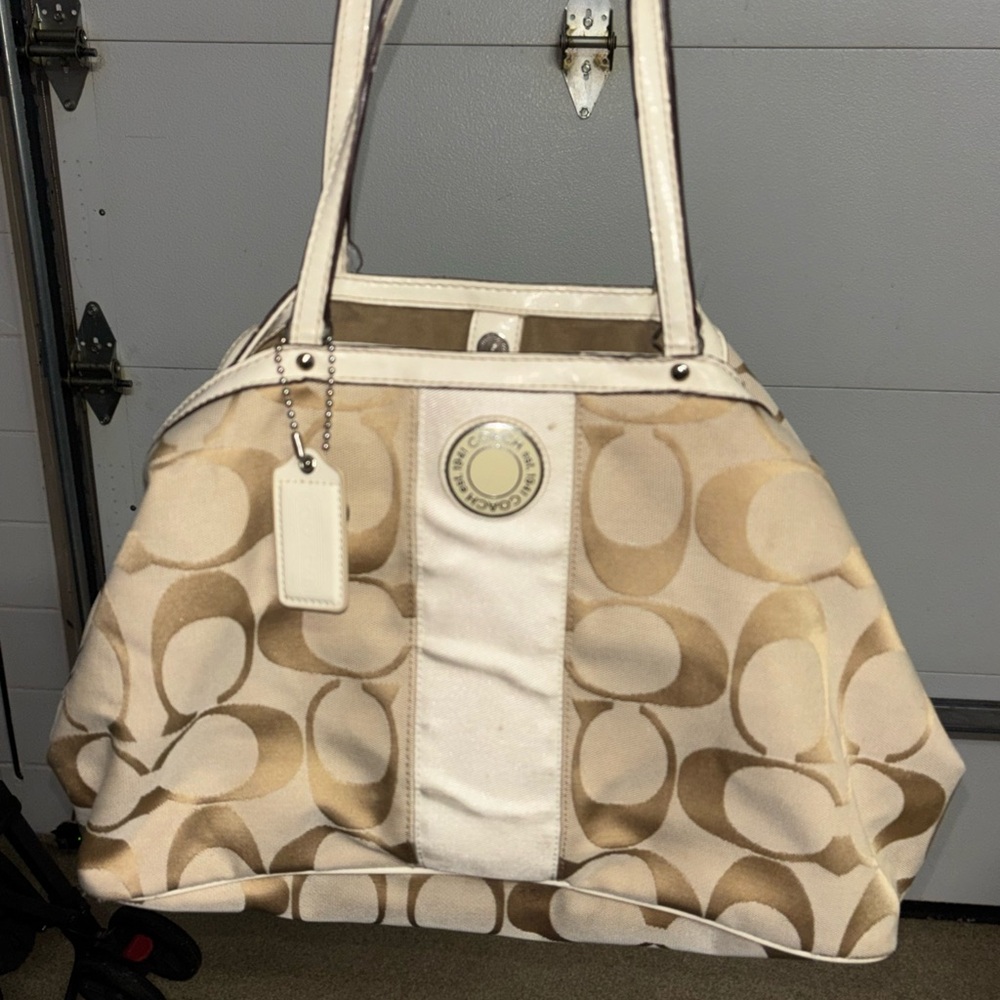 Coach purse